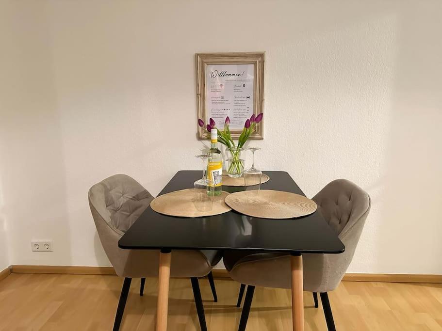 Gemuetliche 2-zimmer Im Zentrum * Neumuenster